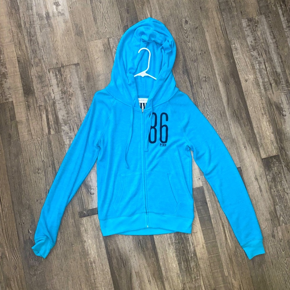 PINK VICTORIAS SECRET ZIP UP HOODIE